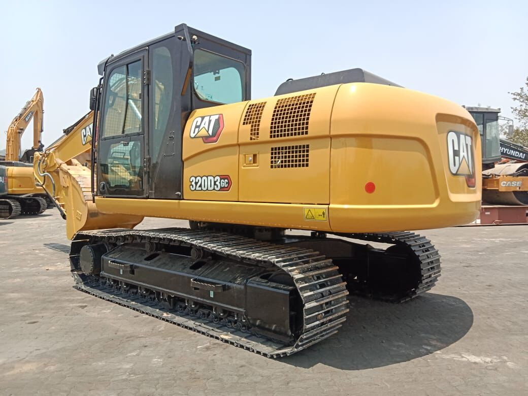 New Caterpillar 320D3GC tracked excavator - Bager goseničar: slika 4 New Caterpillar 320D3GC tracked excavator - Bager goseničar: slika 4