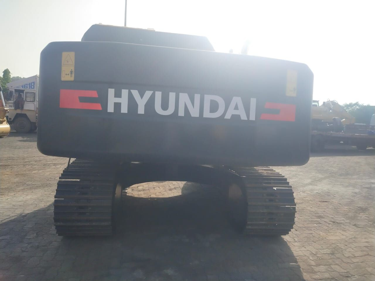 New Hyundai R210 tracked excavator - Bager goseničar: slika 5 New Hyundai R210 tracked excavator - Bager goseničar: slika 5