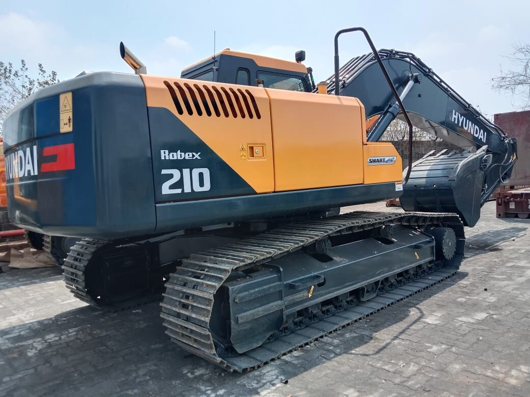 New Hyundai R210 tracked excavator - Bager goseničar: slika 1 New Hyundai R210 tracked excavator - Bager goseničar: slika 1