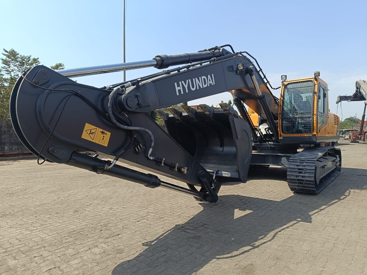 New Hyundai R340 tracked excavator - Bager goseničar: slika 3 New Hyundai R340 tracked excavator - Bager goseničar: slika 3