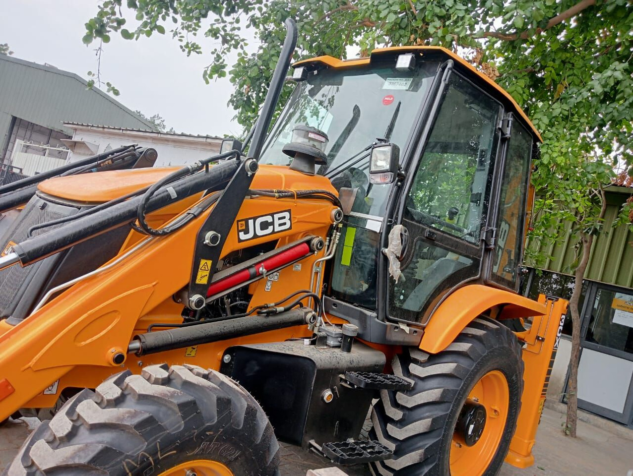 New JCB 3CX backhoe loader - Bager nakladalec: slika 2 New JCB 3CX backhoe loader - Bager nakladalec: slika 2