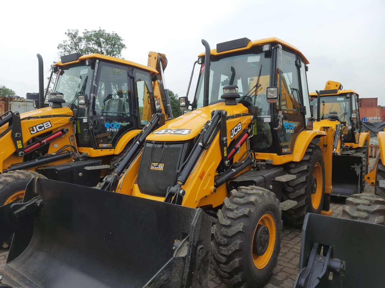 New JCB 3DX SUPER backhoe loader - Bager nakladalec: slika 3 New JCB 3DX SUPER backhoe loader - Bager nakladalec: slika 3