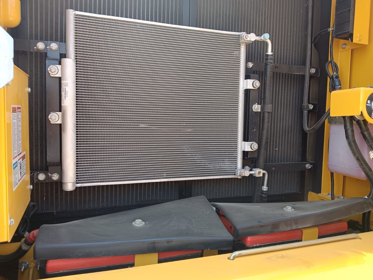 New LiuGong 925E tracked excavator - Bager goseničar: slika 2 New LiuGong 925E tracked excavator - Bager goseničar: slika 2