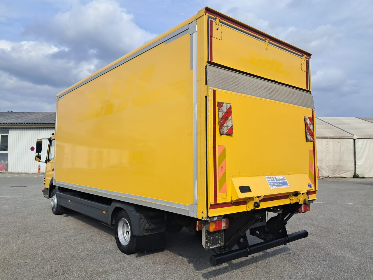 MERCEDES-BENZ ATEGO 8 16 Koffer mit LBW | Schalter | EZ 2013 - Tovornjak zabojnik: slika 5 MERCEDES-BENZ ATEGO 8 16 Koffer mit LBW | Schalter | EZ 2013 - Tovornjak zabojnik: slika 5
