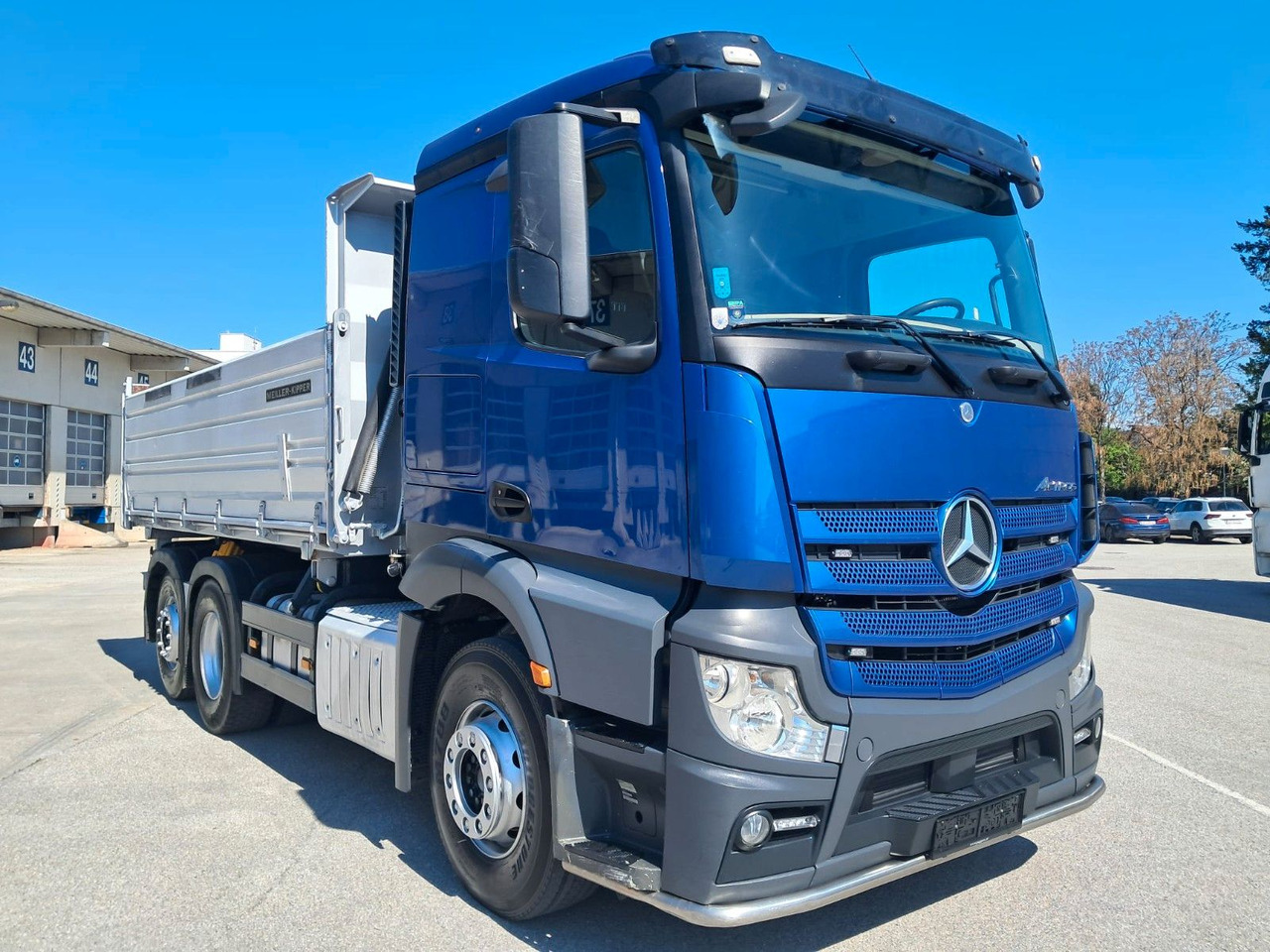 Mercedes-Benz Actros 2651 Dreiseitk.|Lift-Lenk | Klima | Retar - Tovornjak prekucnik: slika 2 Mercedes-Benz Actros 2651 Dreiseitk.|Lift-Lenk | Klima | Retar - Tovornjak prekucnik: slika 2