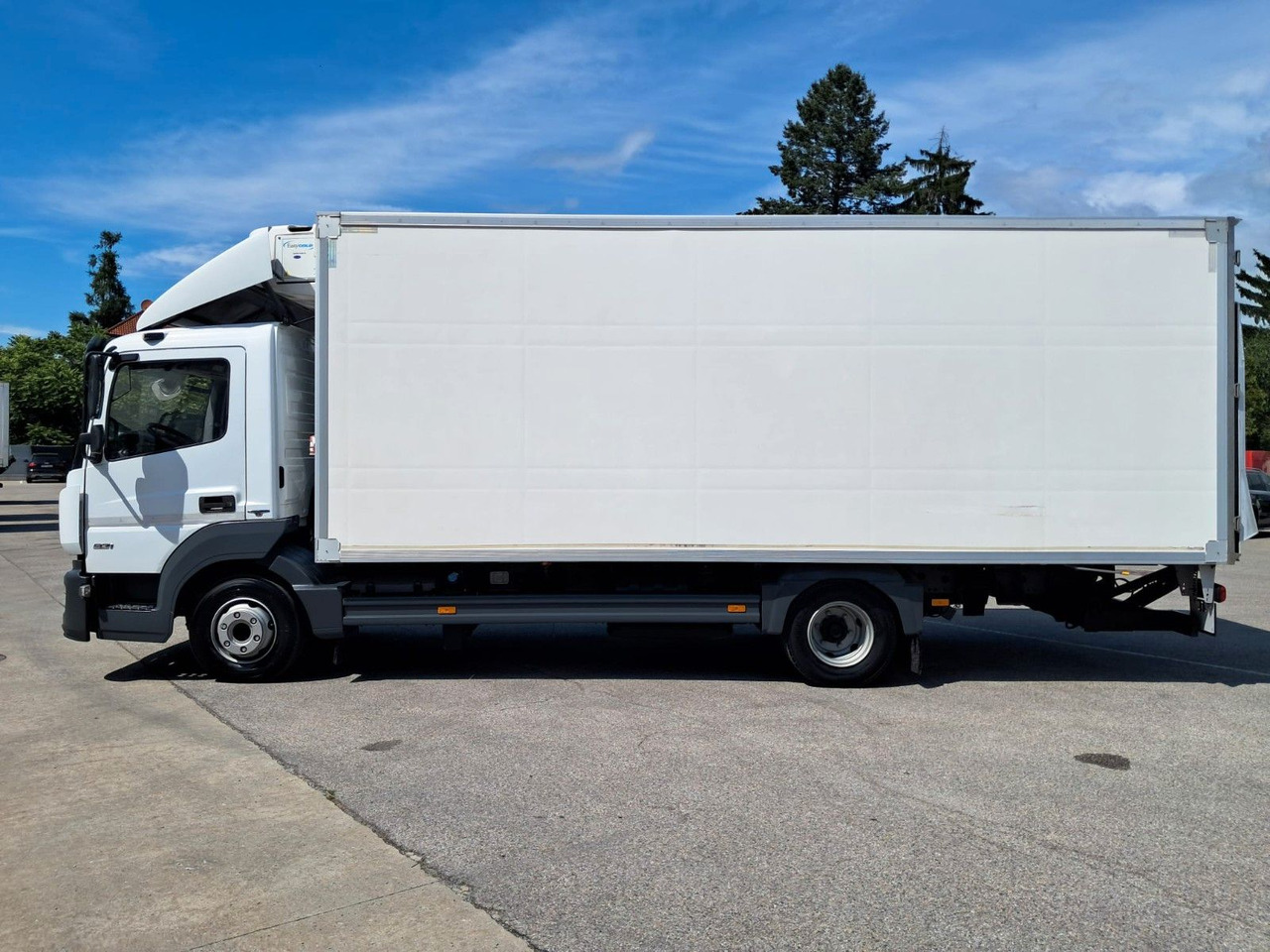 Mercedes-Benz Atego 8.21 Kühlkoffer LBW | Klima | Tempo | Dif - Tovornjak hladilnik: slika 4 Mercedes-Benz Atego 8.21 Kühlkoffer LBW | Klima | Tempo | Dif - Tovornjak hladilnik: slika 4
