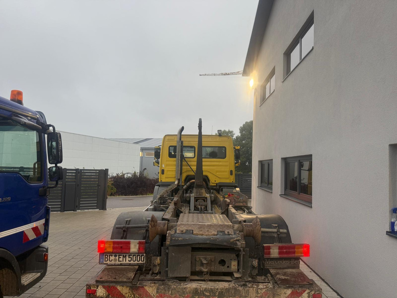 MERCEDES-BENZ AXOR 1829/ 18t Abroller TÜV/SP Neu - Kotalni prekucni tovornjak: slika 4 MERCEDES-BENZ AXOR 1829/ 18t Abroller TÜV/SP Neu - Kotalni prekucni tovornjak: slika 4