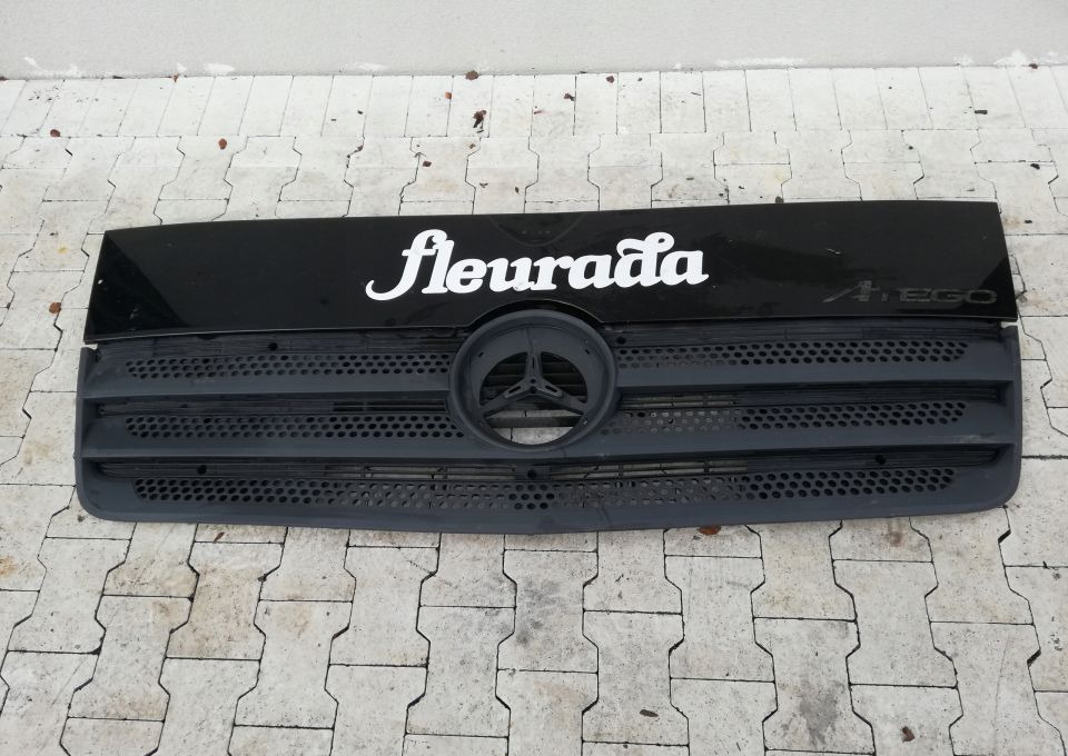 ATRAPA GRILL MASKA MERCEDES ATEGO EURO6 - Pokrov motorja za Tovornjak: slika 1 ATRAPA GRILL MASKA MERCEDES ATEGO EURO6 - Pokrov motorja za Tovornjak: slika 1