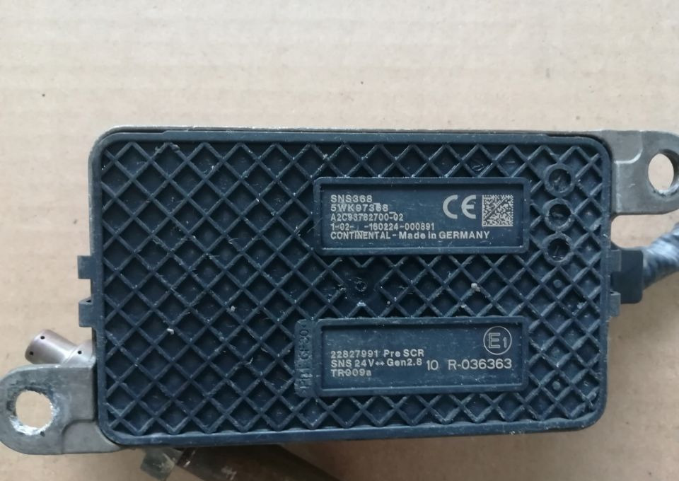 CZUJNIK NOX VOLVO 22827991 - Senzor: slika 1 CZUJNIK NOX VOLVO 22827991 - Senzor: slika 1