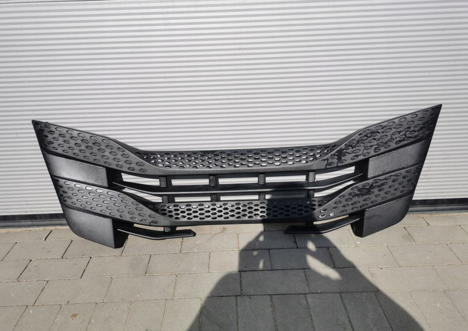 GRILL ATRAPA IVECO STRALIS S WAY 5802401392 - Rešetka za Tovornjak: slika 1 GRILL ATRAPA IVECO STRALIS S WAY 5802401392 - Rešetka za Tovornjak: slika 1