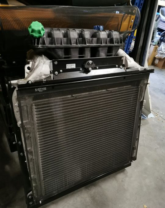 INTERCOOLER MAN TGX TGS NOWY MODEL - Vmesni hladilnik: slika 1 INTERCOOLER MAN TGX TGS NOWY MODEL - Vmesni hladilnik: slika 1