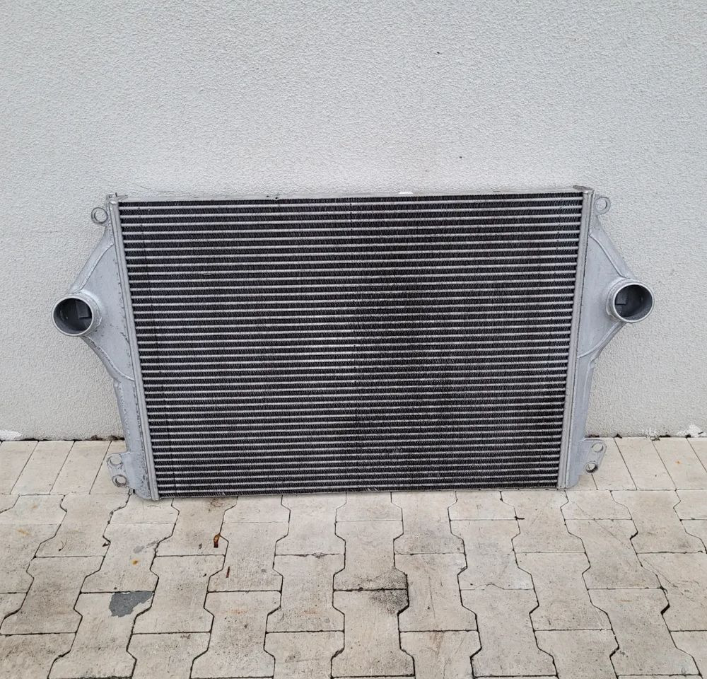 INTERCOOLER SCANIA R S NGT OM 82316694 - Vmesni hladilnik za Tovornjak: slika 1 INTERCOOLER SCANIA R S NGT OM 82316694 - Vmesni hladilnik za Tovornjak: slika 1
