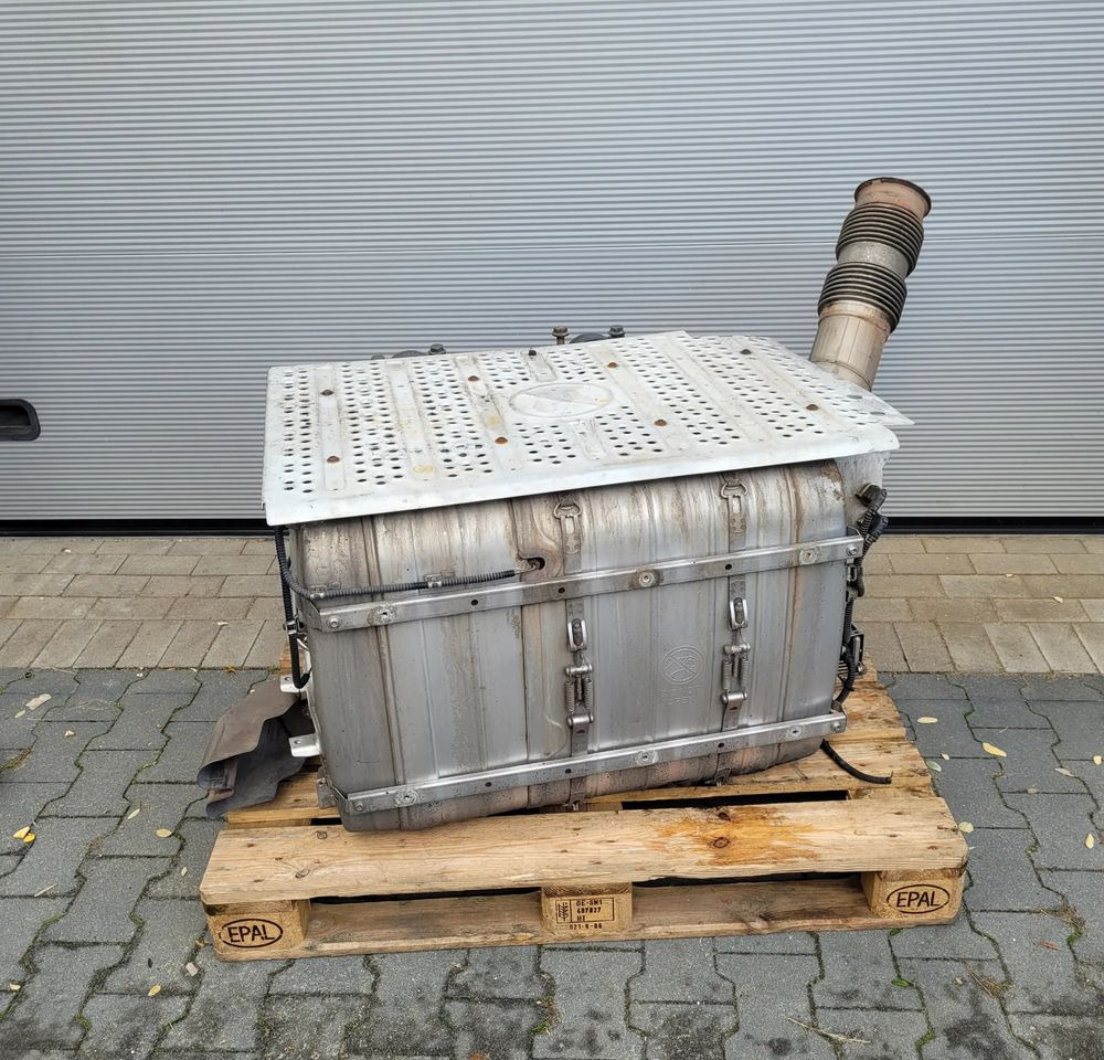 KATALIZATOR MERCEDES ACTROS MP4 A006 490 86 12 - Katalizator za Tovornjak: slika 1 KATALIZATOR MERCEDES ACTROS MP4 A006 490 86 12 - Katalizator za Tovornjak: slika 1