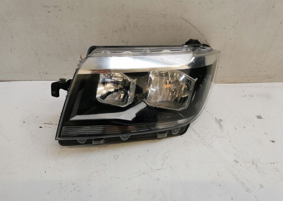 LAMPA MAN TGE VW CRAFTER ORYGINAŁ LEWA - Žarometi za Dostavno vozilo: slika 1 LAMPA MAN TGE VW CRAFTER ORYGINAŁ LEWA - Žarometi za Dostavno vozilo: slika 1