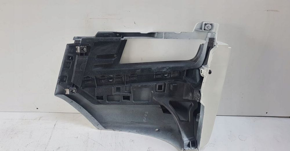 POSZYCIE ZDERZAK MAN TGX ORYGINAŁ RH. ral 9010 - Odbijač: slika 2 POSZYCIE ZDERZAK MAN TGX ORYGINAŁ RH. ral 9010 - Odbijač: slika 2