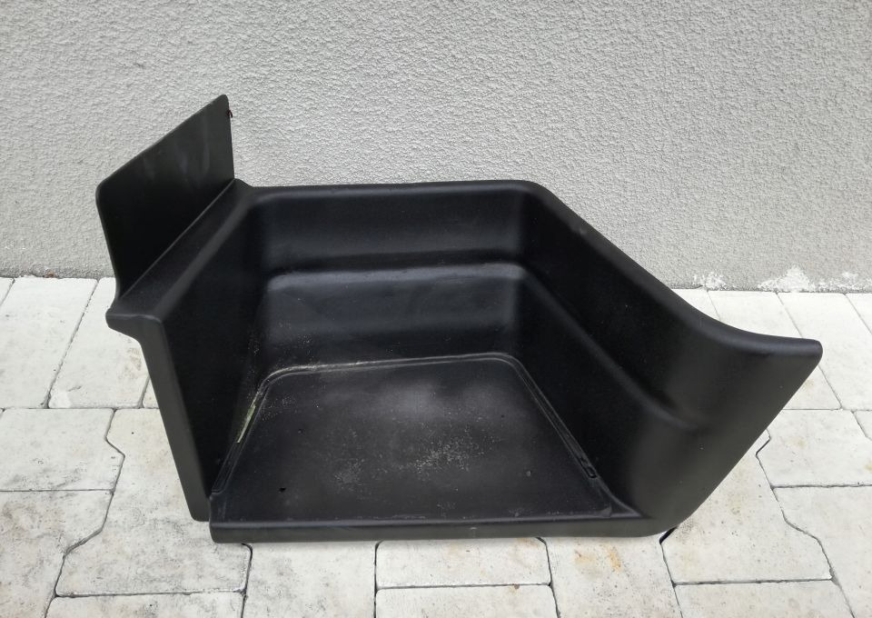 STOPNICA WŁAZ IVECO TRAKKER EUROCARGO - Vstopni prag za Tovornjak: slika 1 STOPNICA WŁAZ IVECO TRAKKER EUROCARGO - Vstopni prag za Tovornjak: slika 1