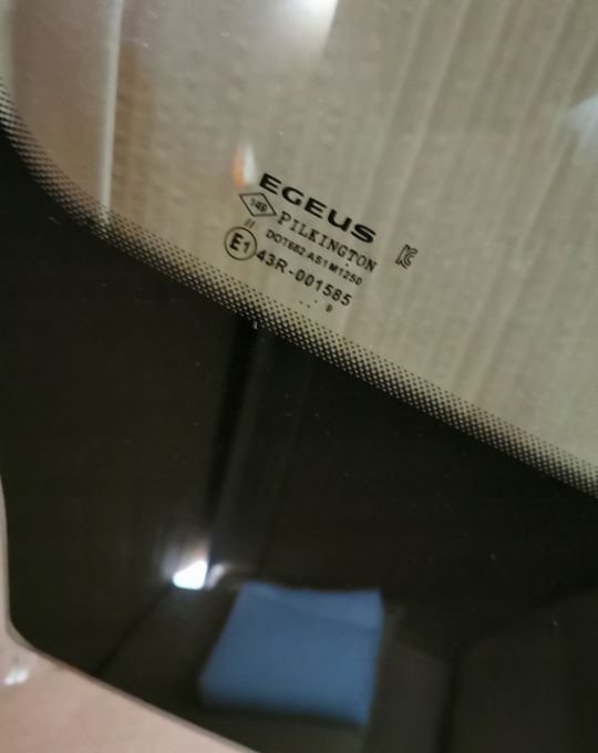 SZYBA PRZÓD RENAULT MASTER NOWYORYGINAŁ PILKINGTON - Okno in deli za Dostavno vozilo: slika 2 SZYBA PRZÓD RENAULT MASTER NOWYORYGINAŁ PILKINGTON - Okno in deli za Dostavno vozilo: slika 2