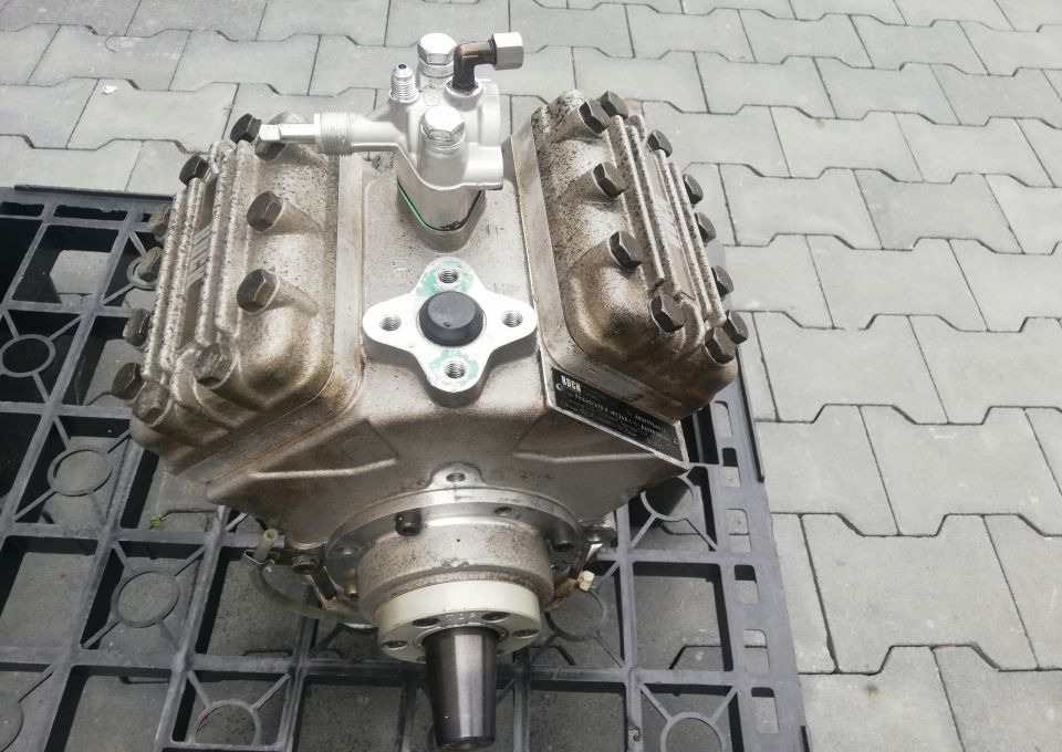 Sprężarka kompresor klimatyzacji Bock FKX40/470K - Kompresor klime: slika 1 Sprężarka kompresor klimatyzacji Bock FKX40/470K - Kompresor klime: slika 1