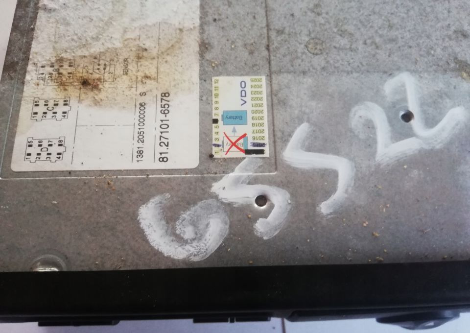 TACHOGRAF MAN TGX TGS 81.27101-6578 - Tahograf za Tovornjak: slika 2 TACHOGRAF MAN TGX TGS 81.27101-6578 - Tahograf za Tovornjak: slika 2