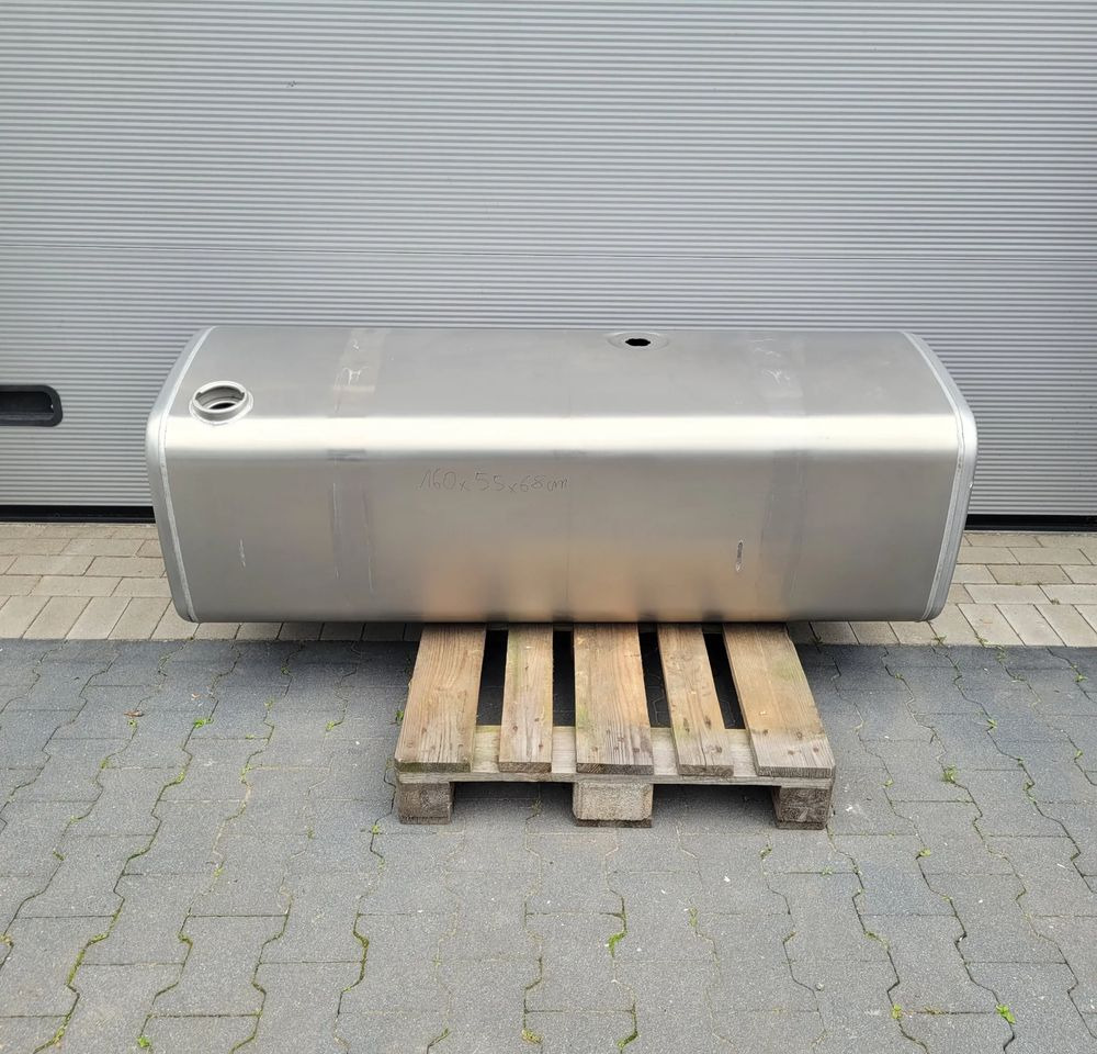 ZBIORNIK PALIWA VOLVO FH4 FH5 GAMA 160x55x68cm 505L 21516480 CHWALIM116 - Sistem goriva za Tovornjak: slika 1 ZBIORNIK PALIWA VOLVO FH4 FH5 GAMA 160x55x68cm 505L 21516480 CHWALIM116 - Sistem goriva za Tovornjak: slika 1