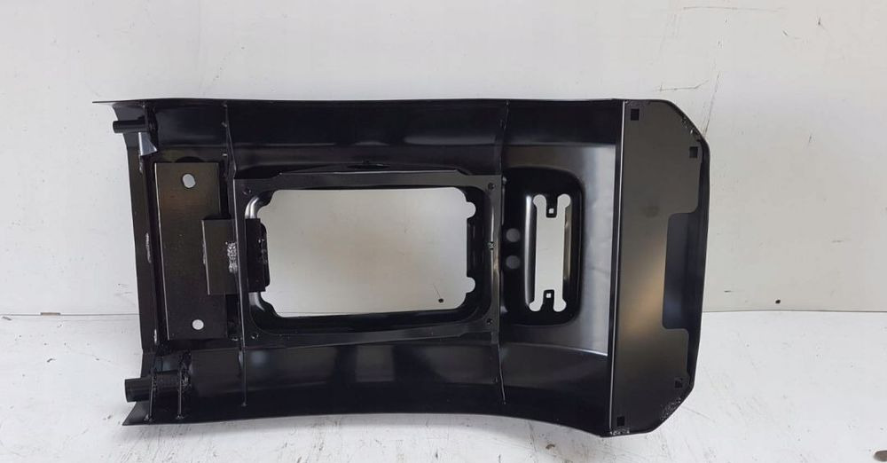 ZDERZAK MAN F2000 METALOWY LH. - Odbijač: slika 2 ZDERZAK MAN F2000 METALOWY LH. - Odbijač: slika 2