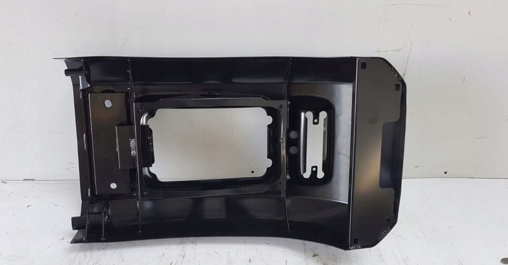 ZDERZAK MAN F2000 METALOWY RH. PRAWY - Odbijač za Tovornjak: slika 2 ZDERZAK MAN F2000 METALOWY RH. PRAWY - Odbijač za Tovornjak: slika 2