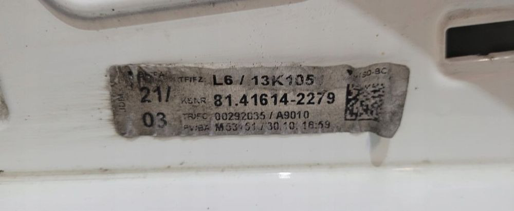 ZDERZAK POSZYCIE MAN TGX 3 81.41614-2279 - Odbijač: slika 4 ZDERZAK POSZYCIE MAN TGX 3 81.41614-2279 - Odbijač: slika 4