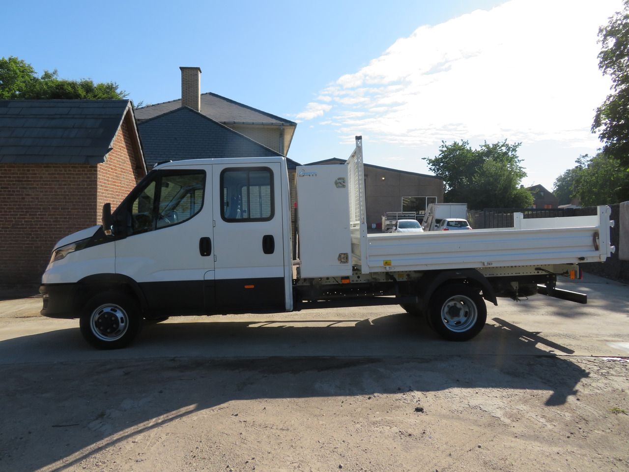 Iveco Daily 35C16 3.0 Dubbel cabine - Kipper - Dostavno vozilo, Dostavno vozilo z dvojno kabino: slika 4 Iveco Daily 35C16 3.0 Dubbel cabine - Kipper - Dostavno vozilo, Dostavno vozilo z dvojno kabino: slika 4