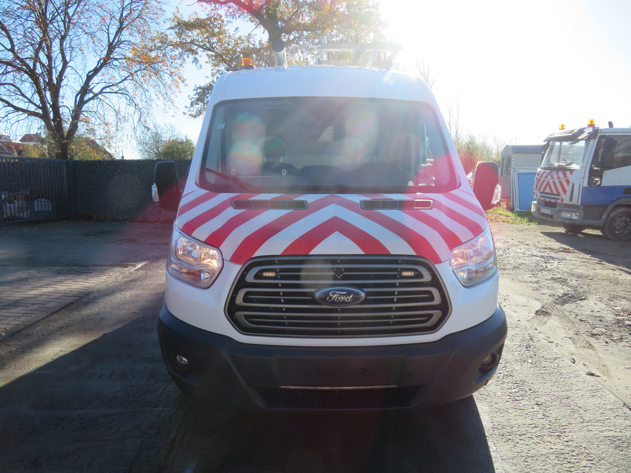 Ford Transit 2.0TDCi L2H2 - Furgon: slika 2 Ford Transit 2.0TDCi L2H2 - Furgon: slika 2