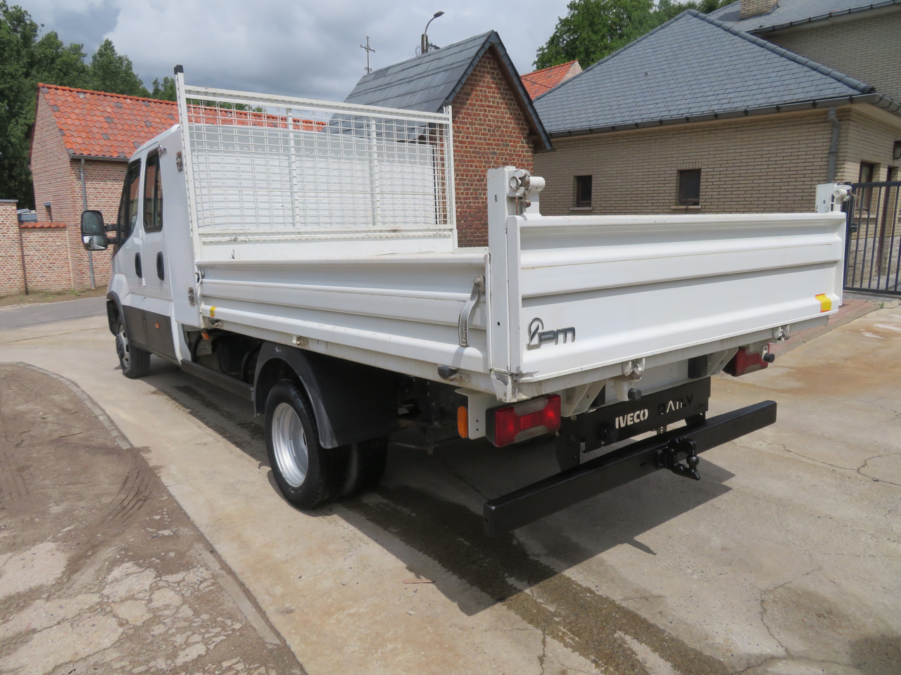 IVECO Daily 35C16 3.0 Dubbel cabine - Dostavno vozilo prekucnik, Dostavno vozilo z dvojno kabino: slika 5 IVECO Daily 35C16 3.0 Dubbel cabine - Dostavno vozilo prekucnik, Dostavno vozilo z dvojno kabino: slika 5