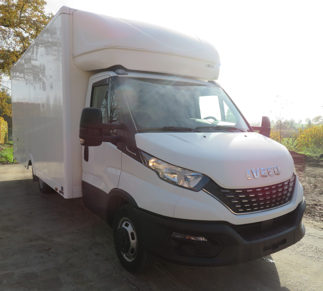 Iveco Daily 35C14 - Dostavno vozilo z zabojnikom: slika 2 Iveco Daily 35C14 - Dostavno vozilo z zabojnikom: slika 2