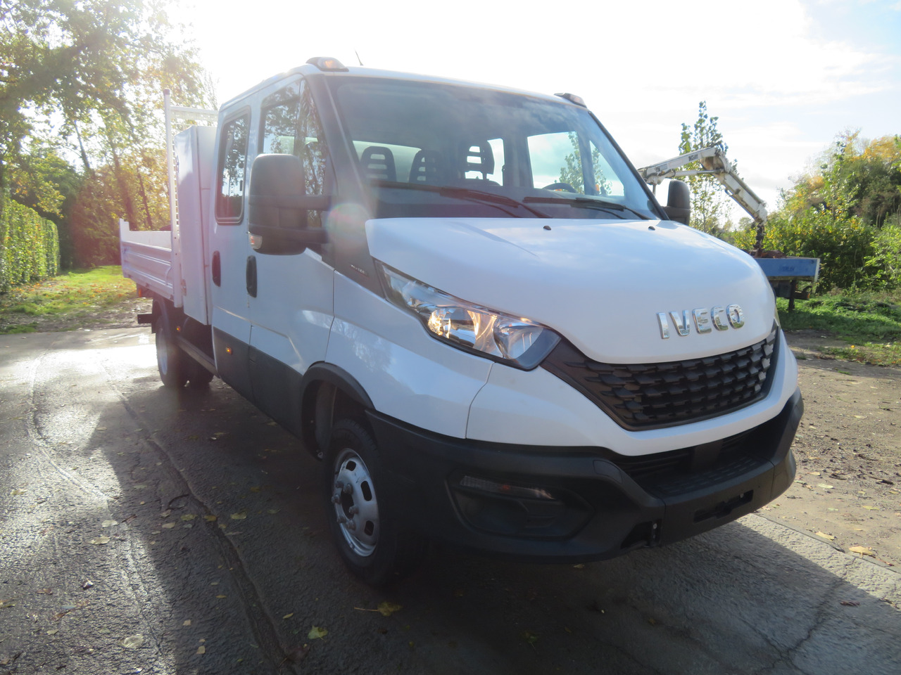 Iveco Daily 35C16 3.0 - Dostavno vozilo prekucnik, Dostavno vozilo z dvojno kabino: slika 1 Iveco Daily 35C16 3.0 - Dostavno vozilo prekucnik, Dostavno vozilo z dvojno kabino: slika 1