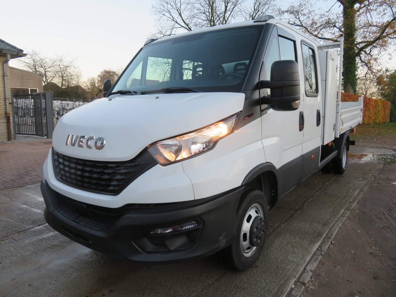 Iveco Daily 35C16 3.0 - Dostavno vozilo prekucnik, Dostavno vozilo z dvojno kabino: slika 3 Iveco Daily 35C16 3.0 - Dostavno vozilo prekucnik, Dostavno vozilo z dvojno kabino: slika 3