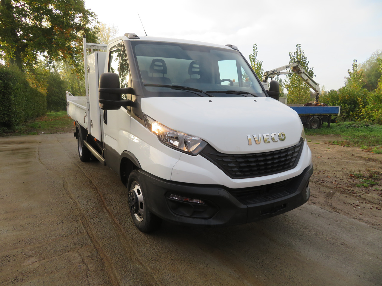 Iveco Daily 35C16 3.0 - L2 - Kipper - Dostavno vozilo prekucnik: slika 1 Iveco Daily 35C16 3.0 - L2 - Kipper - Dostavno vozilo prekucnik: slika 1