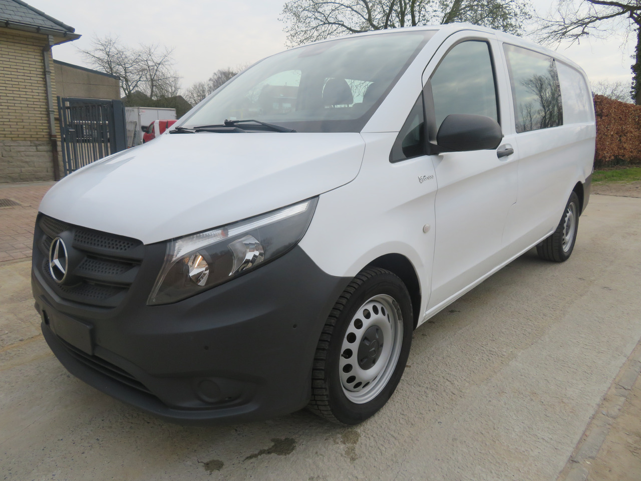 MERCEDES-BENZ Vito 114cdi - A2 - dubbel cabine - Mali kombi, Dostavno vozilo z dvojno kabino: slika 3 MERCEDES-BENZ Vito 114cdi - A2 - dubbel cabine - Mali kombi, Dostavno vozilo z dvojno kabino: slika 3
