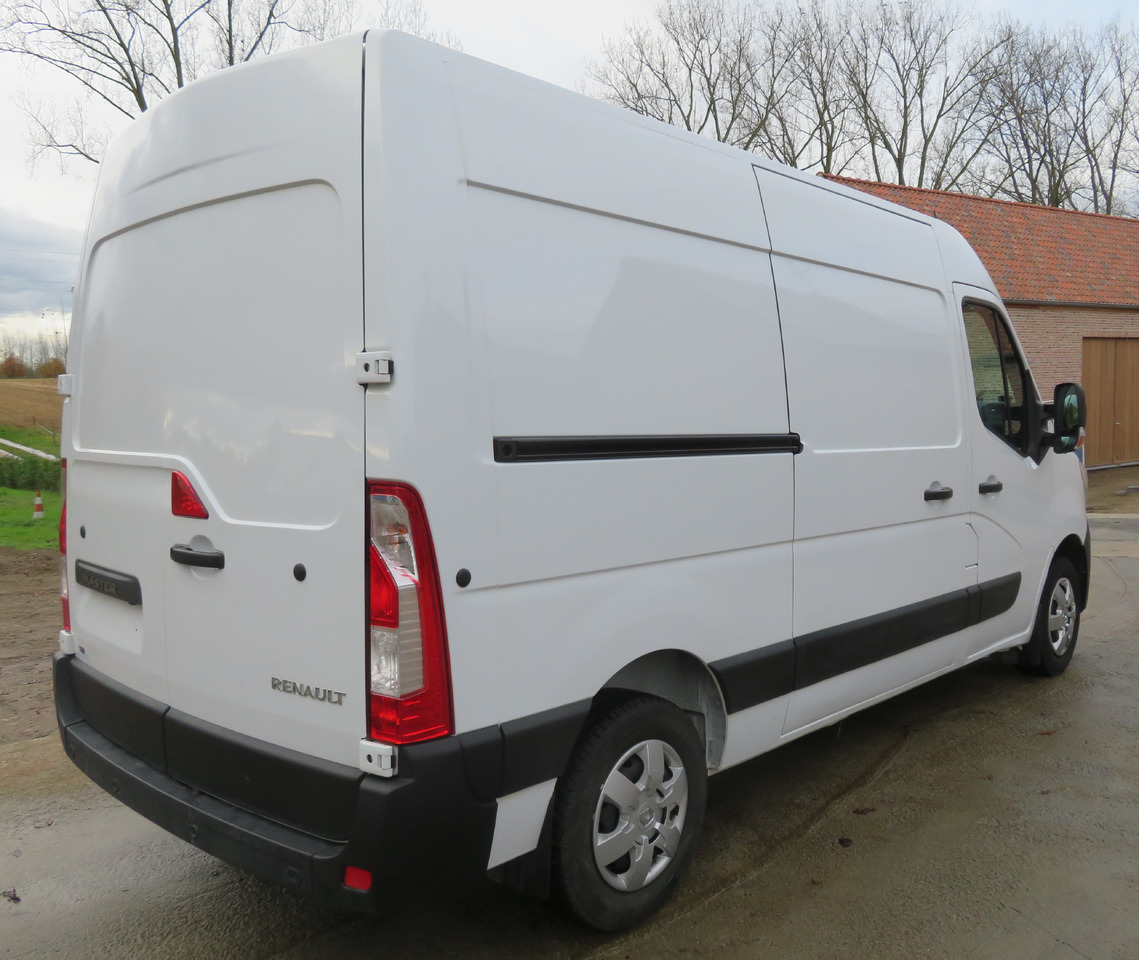 Furgon Renault Master 2.3dci - L2H2: slika 7