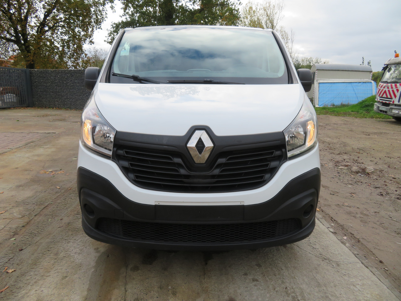 Renault Trafic 1.6dCi L1H1 - Mali kombi: slika 2 Renault Trafic 1.6dCi L1H1 - Mali kombi: slika 2
