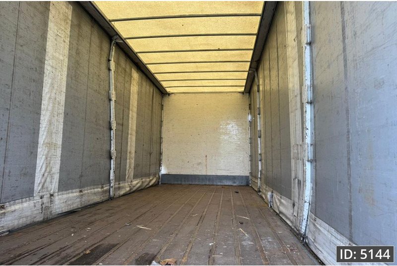 Scania P230 Day Cab, Euro 5, / Manual / 750x248x260 / DHOLLANDIA - Tovornjak s ponjavo: slika 5 Scania P230 Day Cab, Euro 5, / Manual / 750x248x260 / DHOLLANDIA - Tovornjak s ponjavo: slika 5