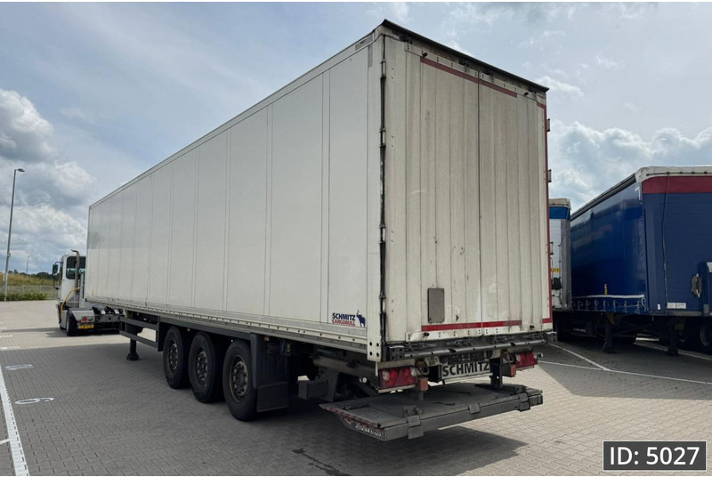Schmitz Cargobull SCB/S3B / Disk brakes / Double stock / Taillift - Polprikolica zabojnik: slika 2 Schmitz Cargobull SCB/S3B / Disk brakes / Double stock / Taillift - Polprikolica zabojnik: slika 2