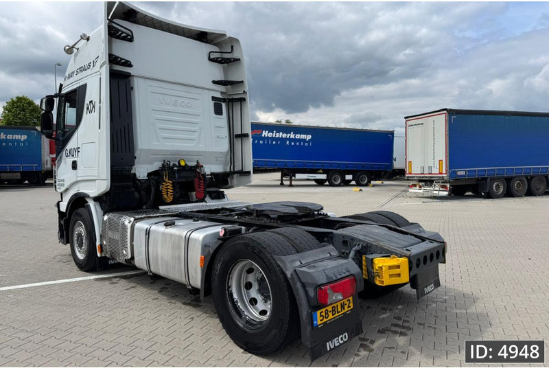 Iveco AS440STX/P Hi-Way Stralis, Euro 6, / 2 Tanks / Perfect condition / NL Truck - Vlačilec: slika 2 Iveco AS440STX/P Hi-Way Stralis, Euro 6, / 2 Tanks / Perfect condition / NL Truck - Vlačilec: slika 2