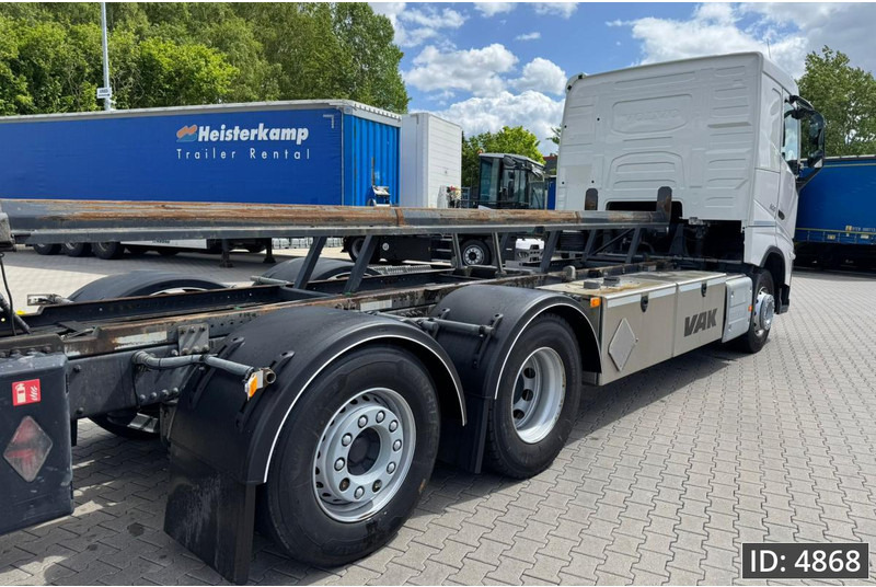 Volvo FH 500 Globetrotter, Euro 6, / 6x2 / Hydraulic body / frame 7.4 m / Tail lift - Kontejnerski tovornjak/ Tovornjak z zamenljivim tovoriščem: slika 5 Volvo FH 500 Globetrotter, Euro 6, / 6x2 / Hydraulic body / frame 7.4 m / Tail lift - Kontejnerski tovornjak/ Tovornjak z zamenljivim tovoriščem: slika 5