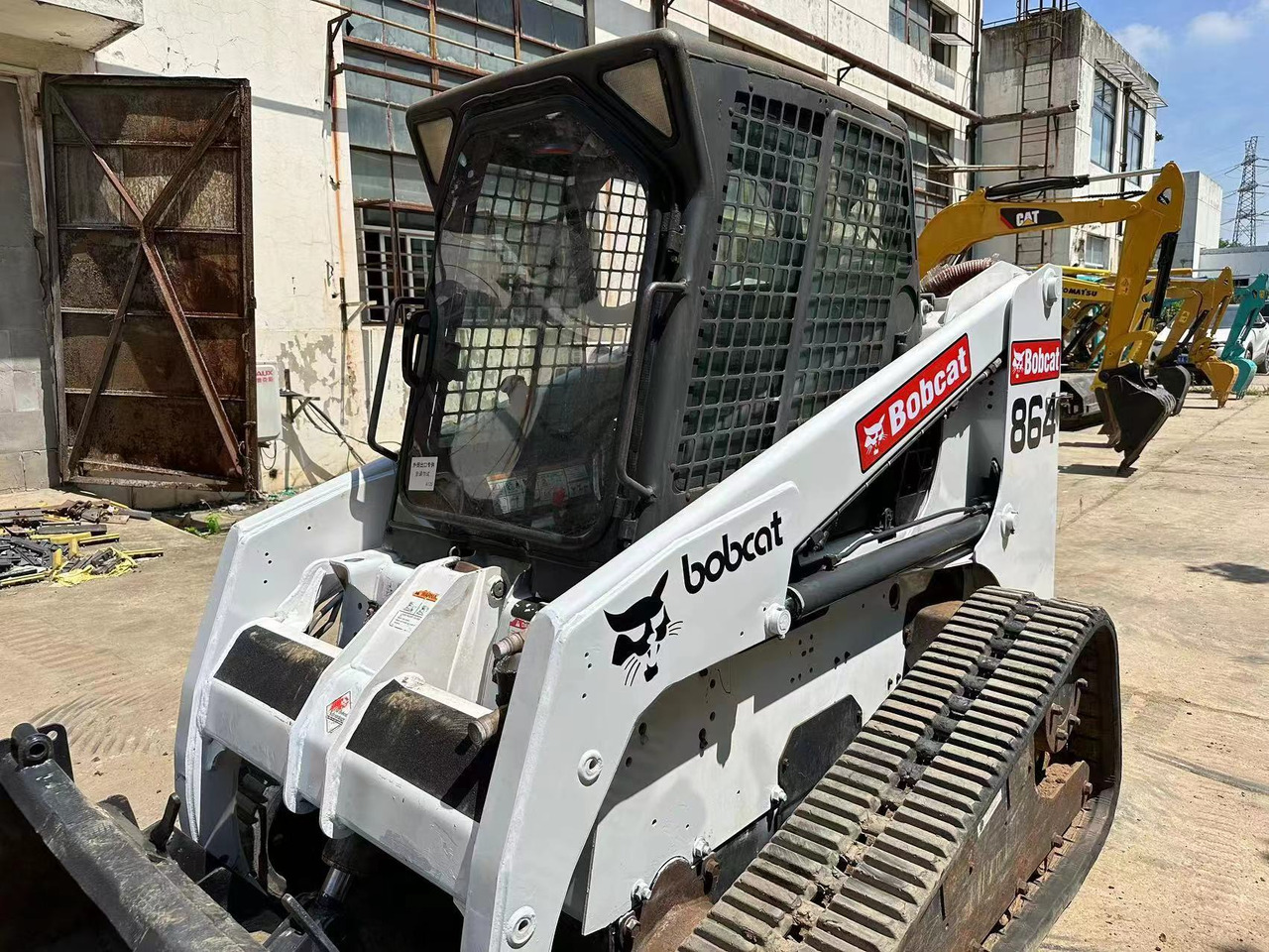 BOBCAT Skid Steer Loader - Mini nakladalec: slika 4 BOBCAT Skid Steer Loader - Mini nakladalec: slika 4