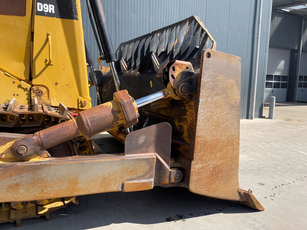 Buldožer CAT Bulldozer D9R Click for Discount: slika 6 Buldožer CAT Bulldozer D9R Click for Discount: slika 6