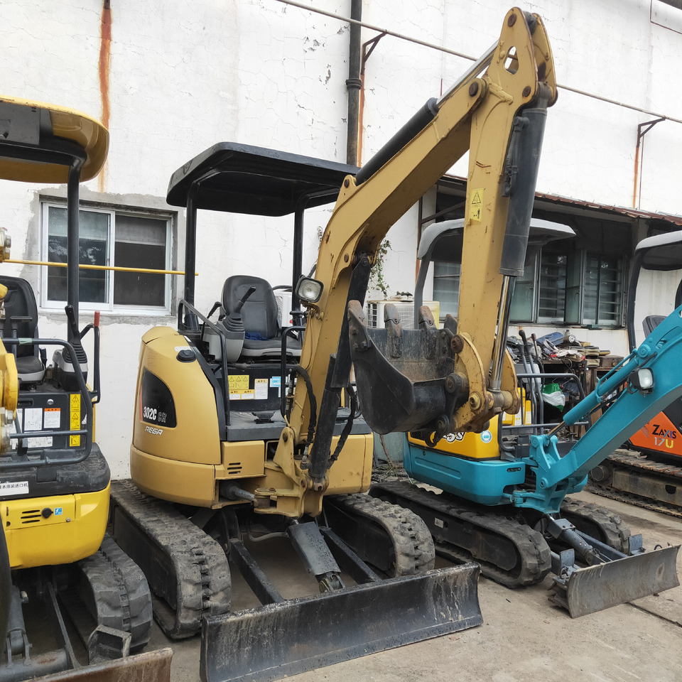 CATERPILLAR 302C - Mini bager: slika 2 CATERPILLAR 302C - Mini bager: slika 2