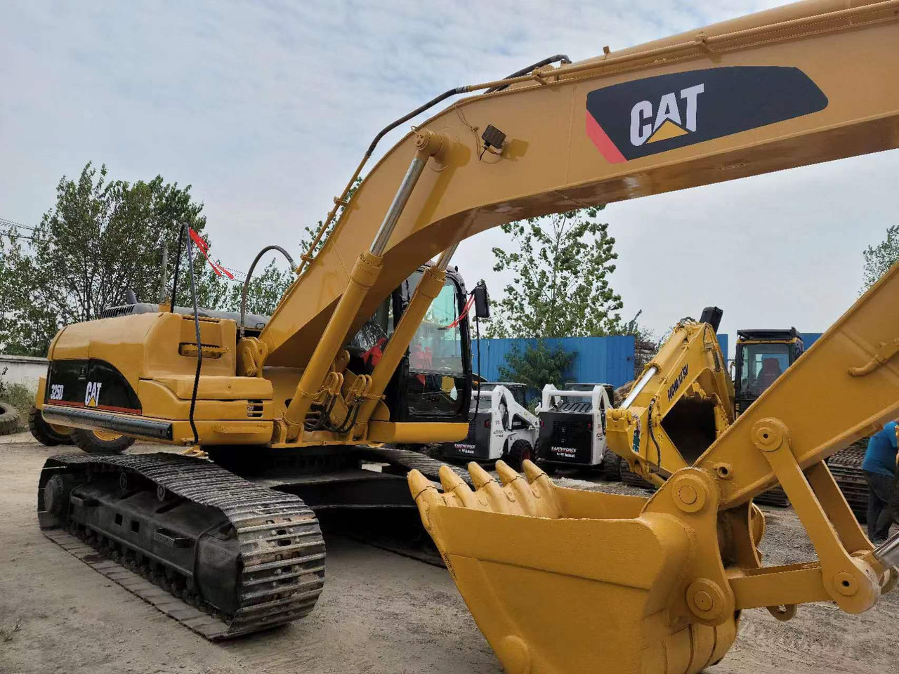 CATERPILLAR 325D - Bager goseničar: slika 1 CATERPILLAR 325D - Bager goseničar: slika 1
