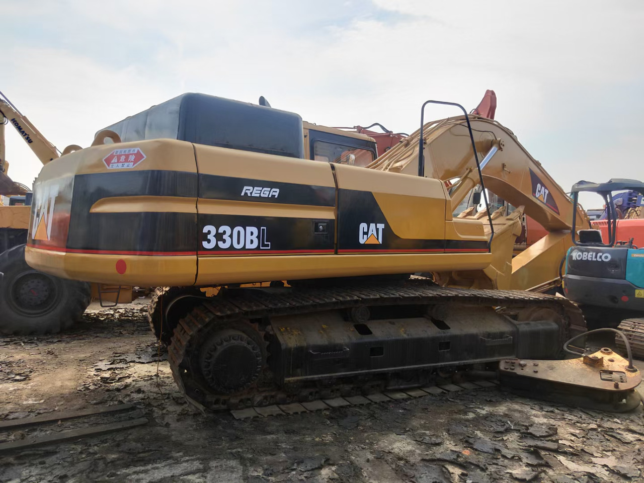 CATERPILLAR 330B - Bager goseničar: slika 4 CATERPILLAR 330B - Bager goseničar: slika 4