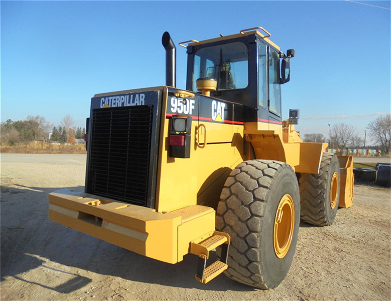 CATERPILLAR 950F - Mini nakladalec: slika 5 CATERPILLAR 950F - Mini nakladalec: slika 5