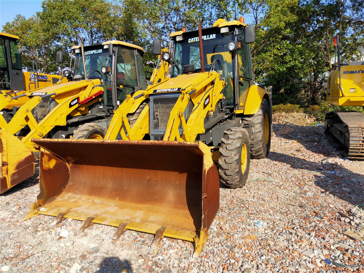CATERPILLAR Backhoe Loader 420F Click Here for Discount - Bager nakladalec: slika 3 CATERPILLAR Backhoe Loader 420F Click Here for Discount - Bager nakladalec: slika 3