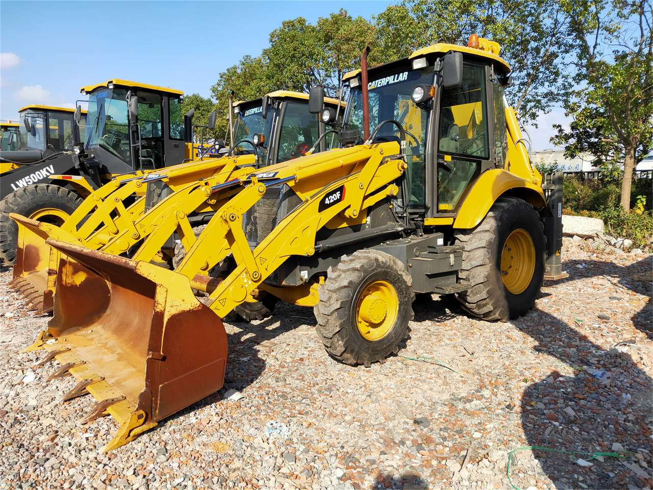 CATERPILLAR Backhoe Loader 420F Click Here for Discount - Bager nakladalec: slika 4 CATERPILLAR Backhoe Loader 420F Click Here for Discount - Bager nakladalec: slika 4