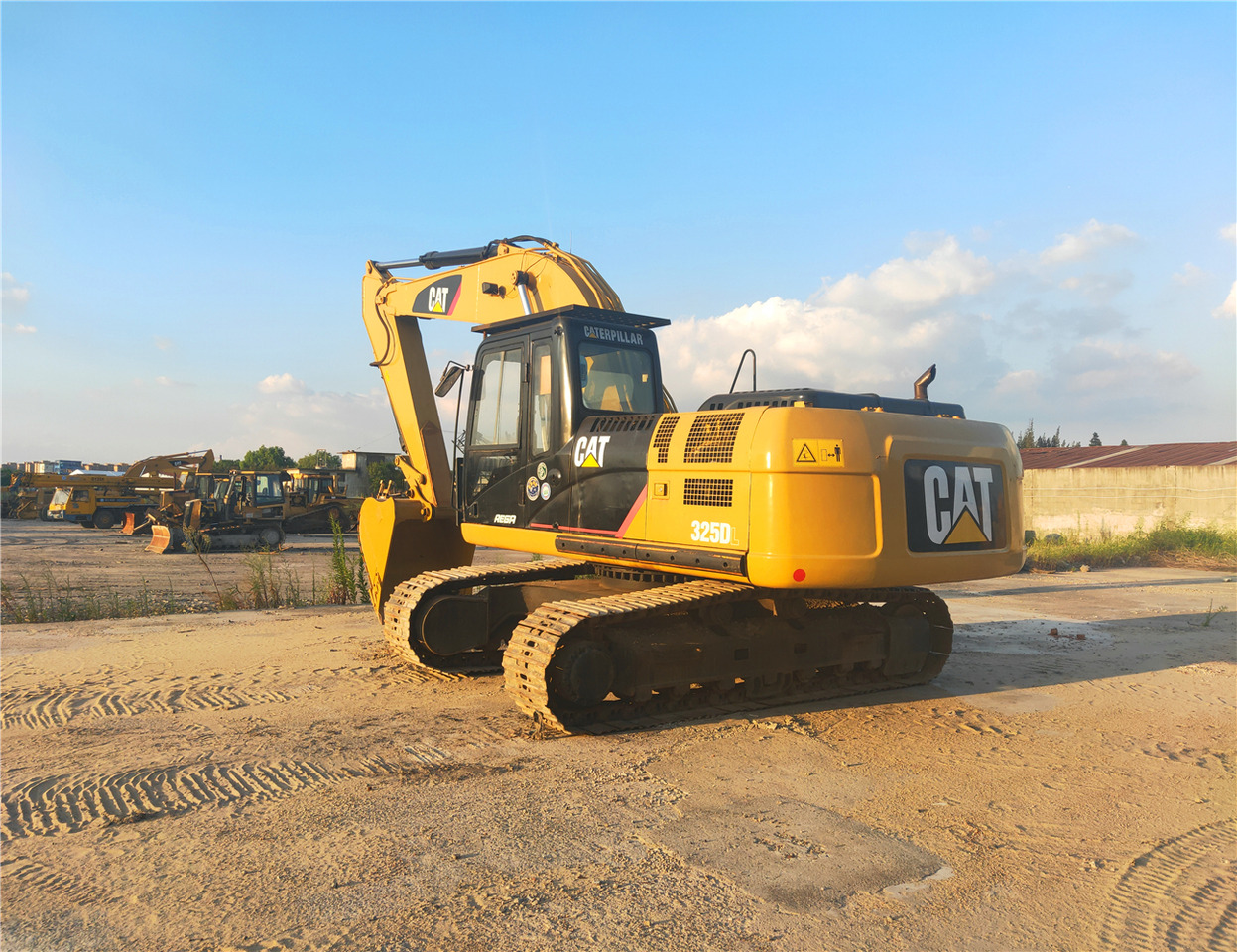 CATERPILLAR Crawler Excavator 325D  Good Condition lizing CATERPILLAR Crawler Excavator 325D  Good Condition: slika 7